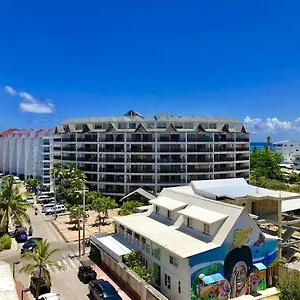 En Hansa Reef By Top Location , San Andrés Colombia